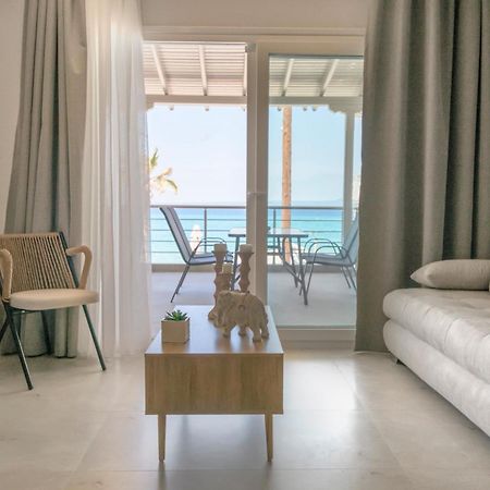 Sol Suites Пефкохорі Екстер'єр фото